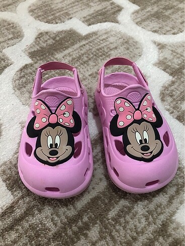 Kız bebek Mickey mouse baskılı sandalet