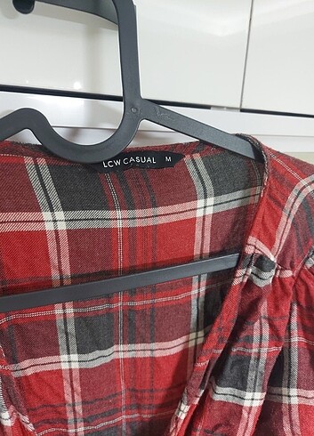 LC Waikiki Ekose elbise 