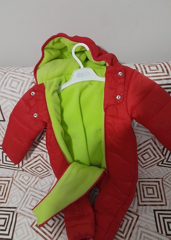 Kız Bebek Kırmızı Fermuarlı Mont - Görsel 3