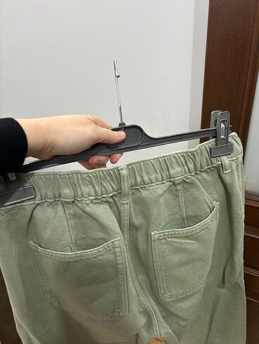m Beden Zara yeşil pantolon