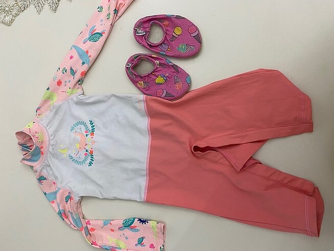 Decathlon uvkorumalı çocuk mayo ve slip stop