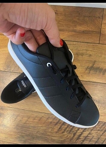 40 Beden Orjinal ayakkabı