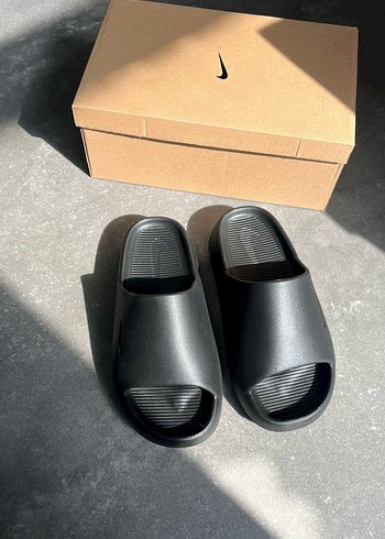 Nike calm slide terlik