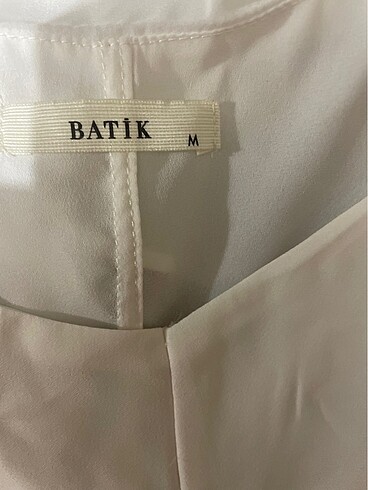 m Beden Batik marka gömlek