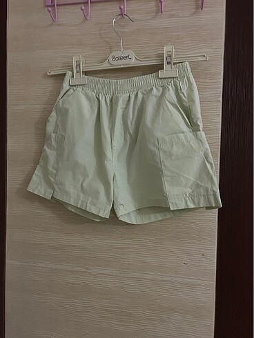 LC Waikiki kız çocuk şortları