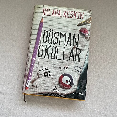 düşman okullar kitap