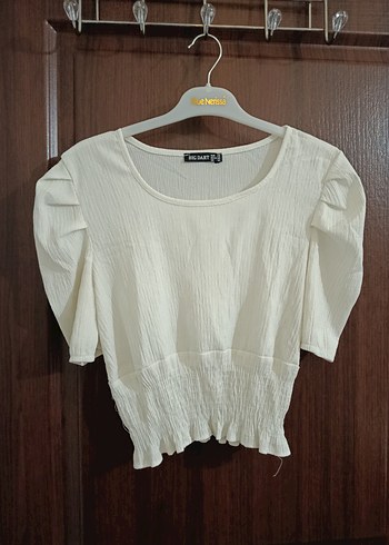 Beyaz Kısa Kollu Piliseli Keten Bluz - Görsel 2