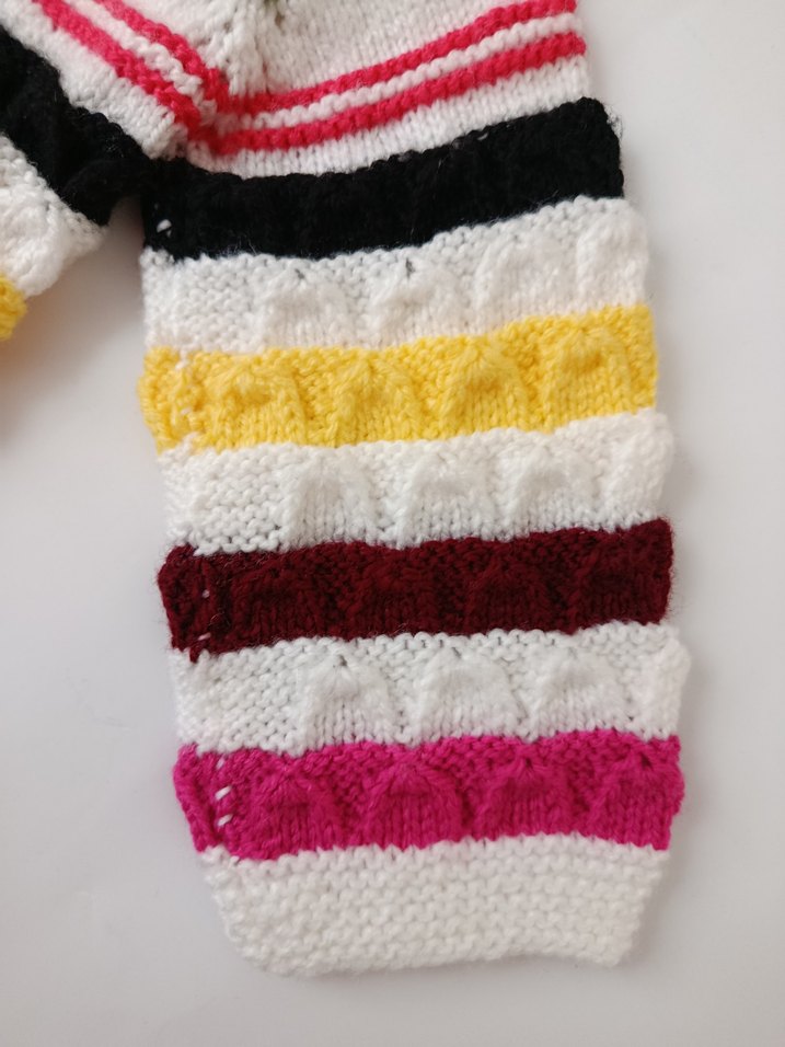 Kız Çocuk Renkli Nakışlı Triko Hırka - Görsel 5