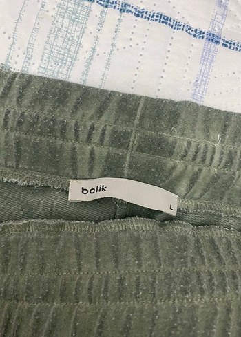 Kadın Etek - Görsel 2