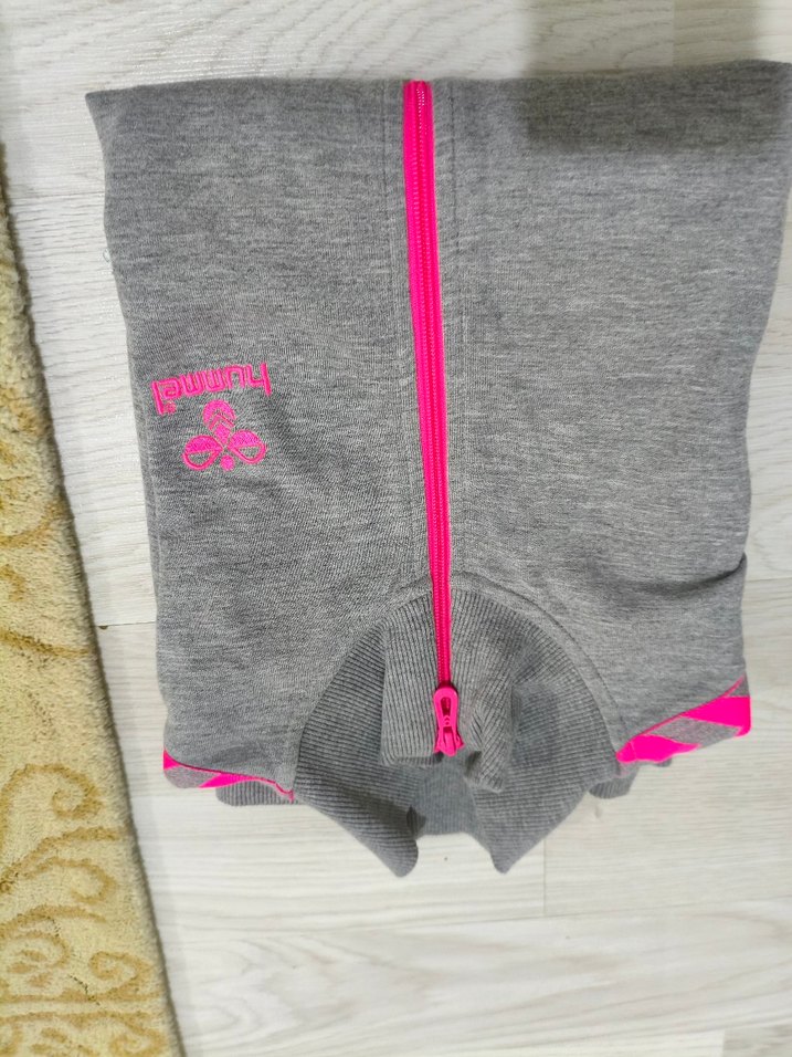 Hummel marka Bayan Gri Fermuarlı Sweatshirt - Görsel 3