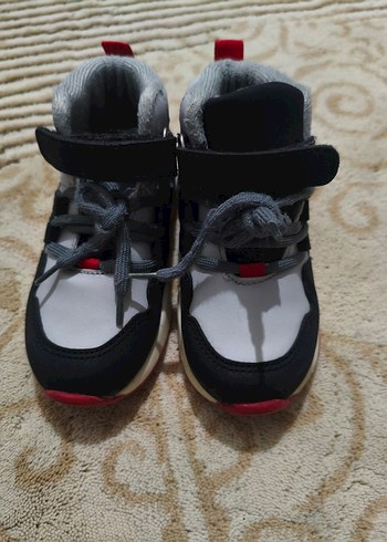 LC Waikiki Gri Erkek Çocuk Spor Ayakkabı Velcro - Görsel 3