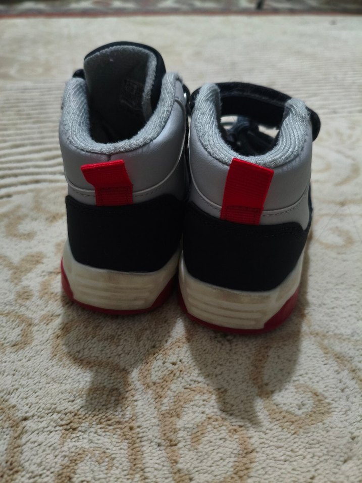 LC Waikiki Gri Erkek Çocuk Spor Ayakkabı Velcro - Görsel 2