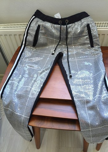 Gri Payetli Kadın Eşofman Altı - Görsel 3