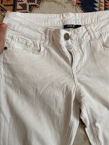 42 Beden Beyaz Pantolon