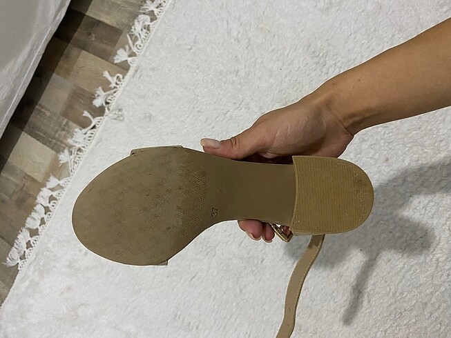 37 Beden topuklu ayakkabı