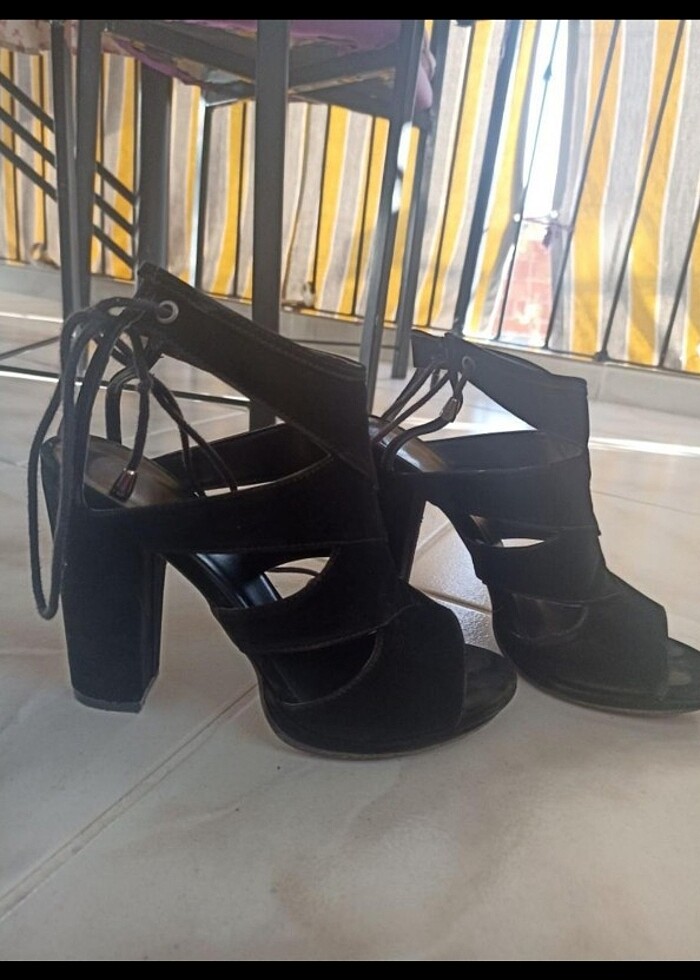 Süet İp Bağlama Topuklu Ayakkabı - Görsel 2