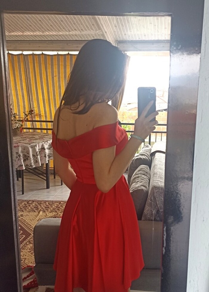 Saten Kırmızı Abiye  - Görsel 3