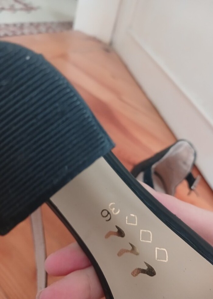 Topuklu ayakkabi - Görsel 2