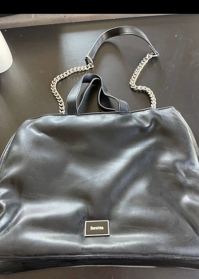 Siyah çanta - Görsel 2