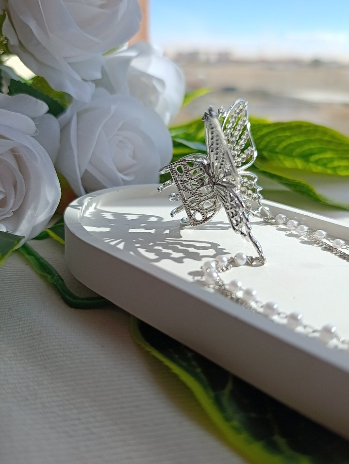 Zincir Detaylı Kelebek Saç Aksesuarı - Görsel 3