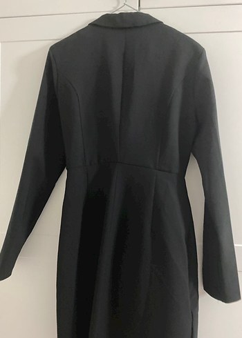 Düğmeli Siyah Midi Kadın Ceket tarzı elbise - Görsel 2