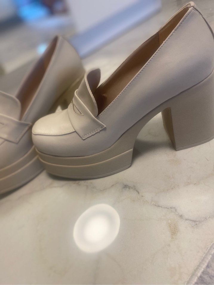 Beyaz Platform Topuklu Kadın Klasik Ayakkabı - Görsel 2