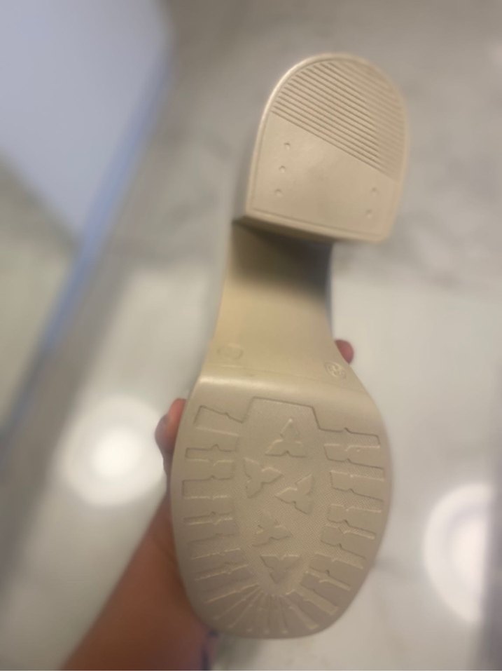 Beyaz Platform Topuklu Kadın Klasik Ayakkabı - Görsel 3