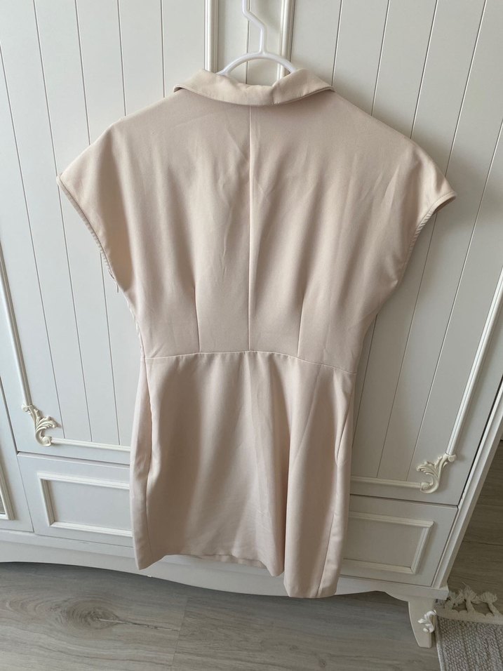 Bej Kolsuz Midi V Yaka Elbise - Görsel 2