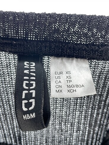 xs Beden siyah Renk H&M Bluz %70 İndirimli.