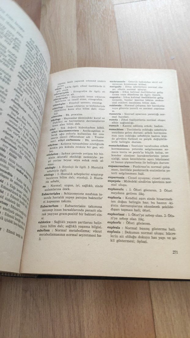 Açıklamalı Tıp Terimleri Sözlüğü 1984 - Görsel 5