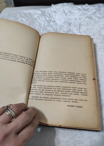 Siyah Kapaklı Dini Kitap - Görsel 3