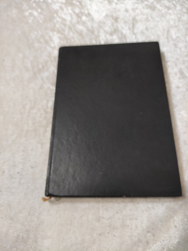 Siyah Kapaklı Dini Kitap - Görsel 2