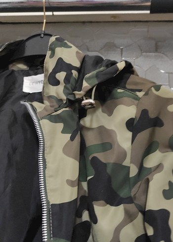 Kahverengi Kamuflaj Kemerli Kadın Ceket - Görsel 10