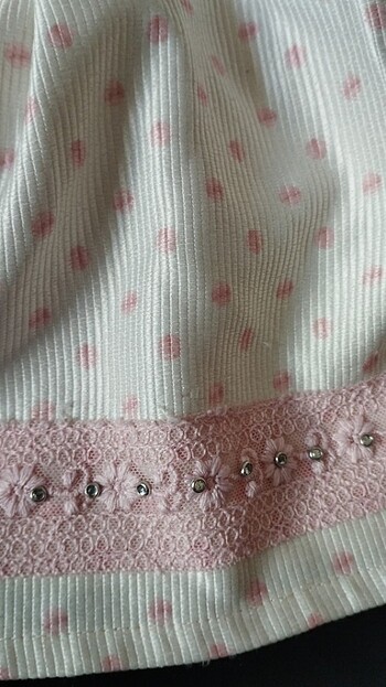 Pembeli beyazlı etek - Görsel 2