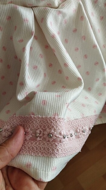 Pembeli beyazlı etek - Görsel 12