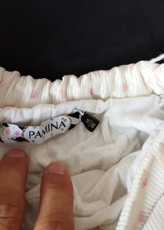 Pembeli beyazlı etek - Görsel 3