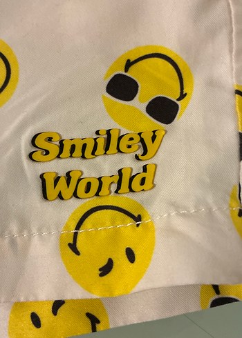 Sarı Desenli Erkek Çocuk Deniz Şortu Zara 4-5 yaş beyaz baskılı - Görsel 5