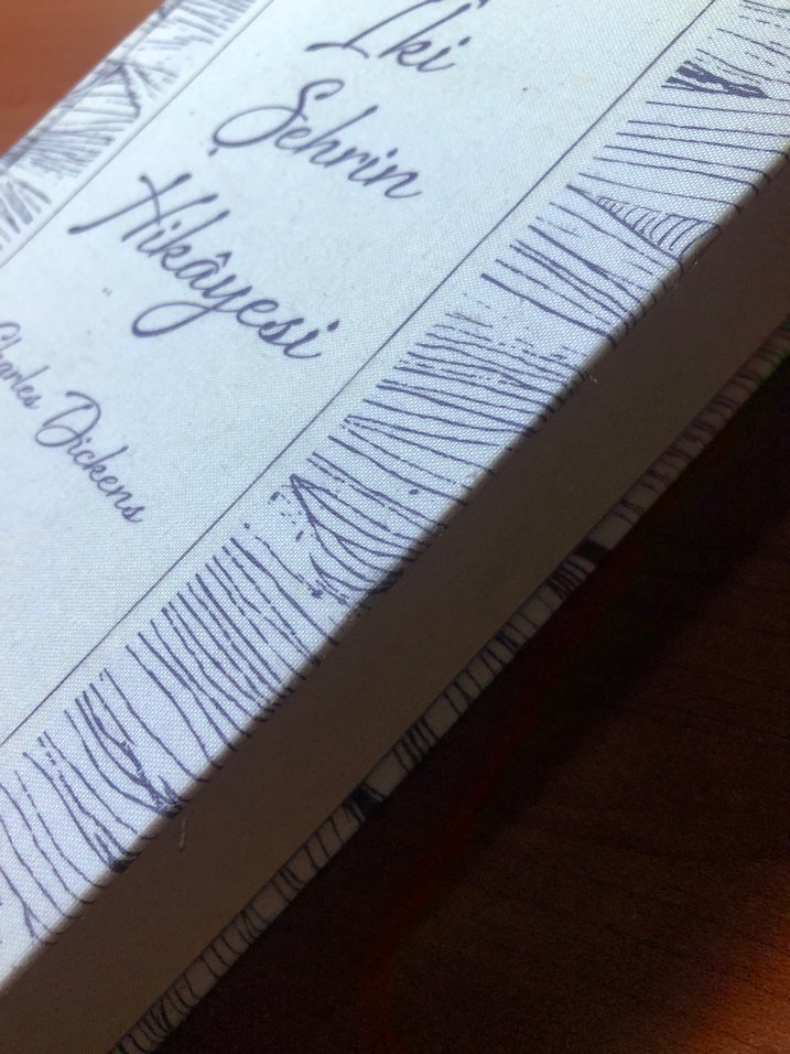 İki Şehrin Hikayesi Ciltli - Charles Dickens - Görsel 3