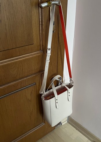 Minimalist bej Deri Kadın Çanta - Görsel 2