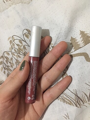 Beden The balm ruj
