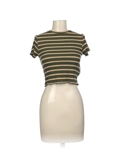 Trendyol & Milla T-shirt %70 İndirimli.
