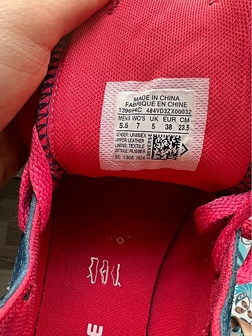 38 Beden Converse ayakkabı