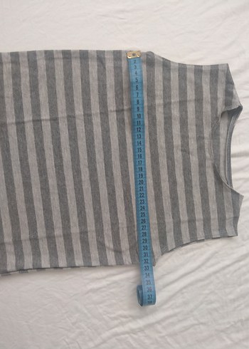 Gri Çizgili Kolsuz  garson beden çocuk tisortu - Görsel 2