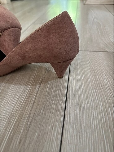 Elle Elle süvet pudra midi topuk