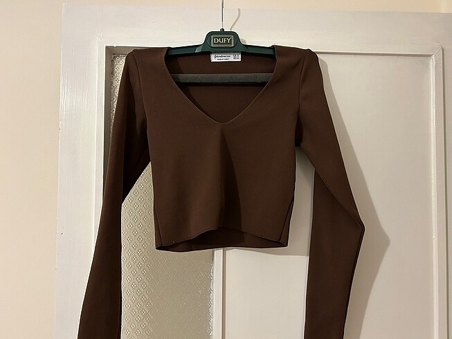 stradivarius kahverengi crop top