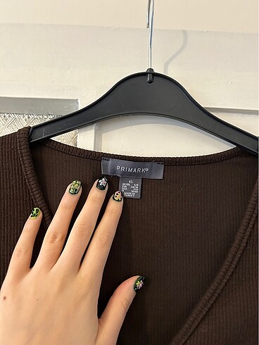 Primark v yaka kahverengi crop top