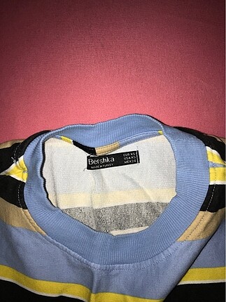 xs Beden Bershkanın ünlü oversize tişörtü