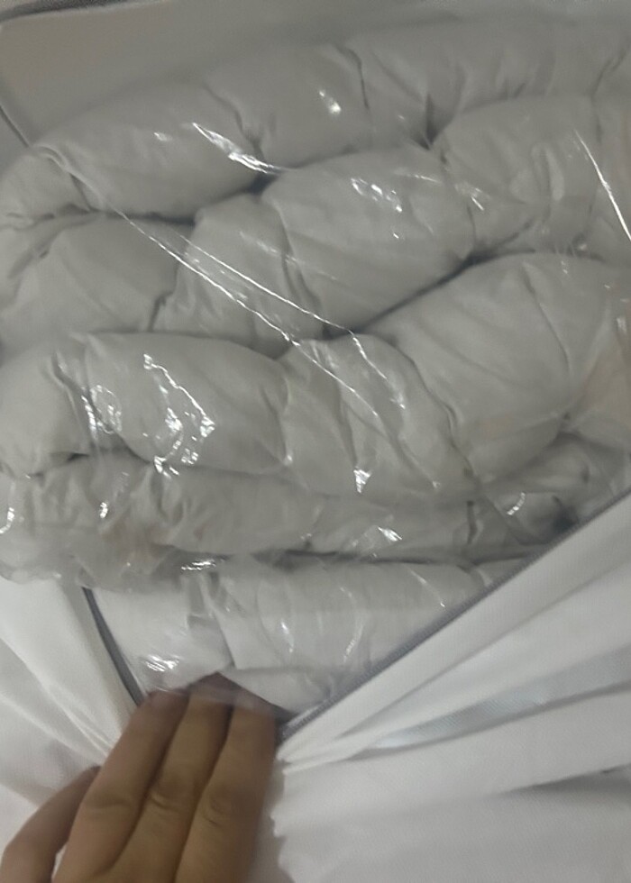 Orijinal yün yorgan - Görsel 2