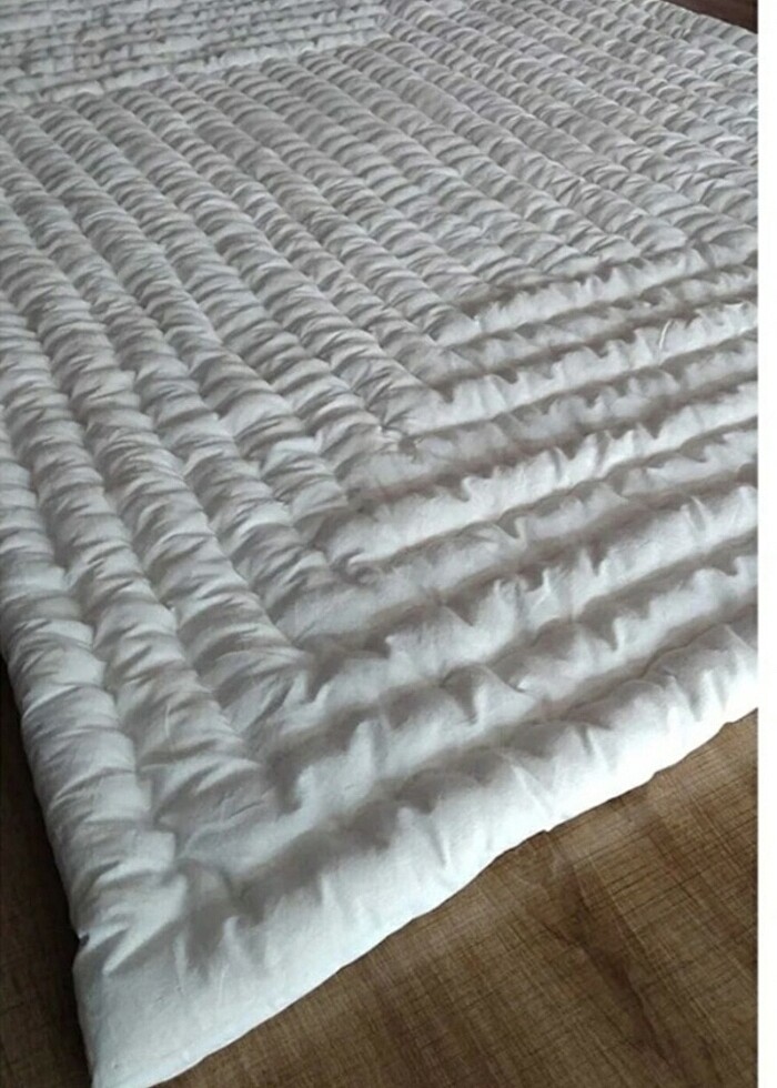 Orijinal yün yorgan - Görsel 4