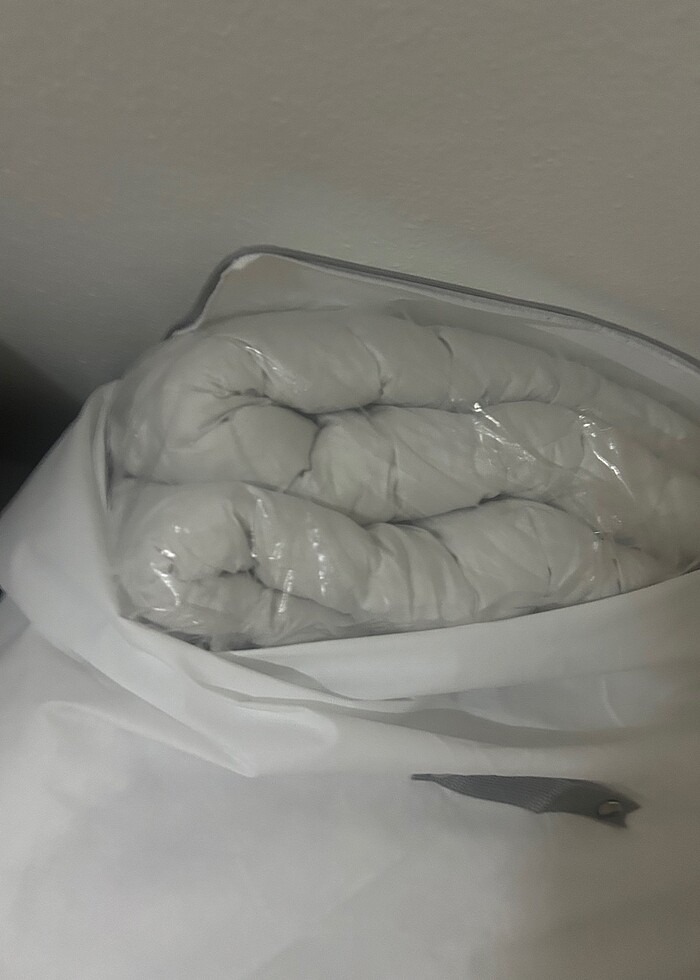 Orijinal yün yorgan - Görsel 3